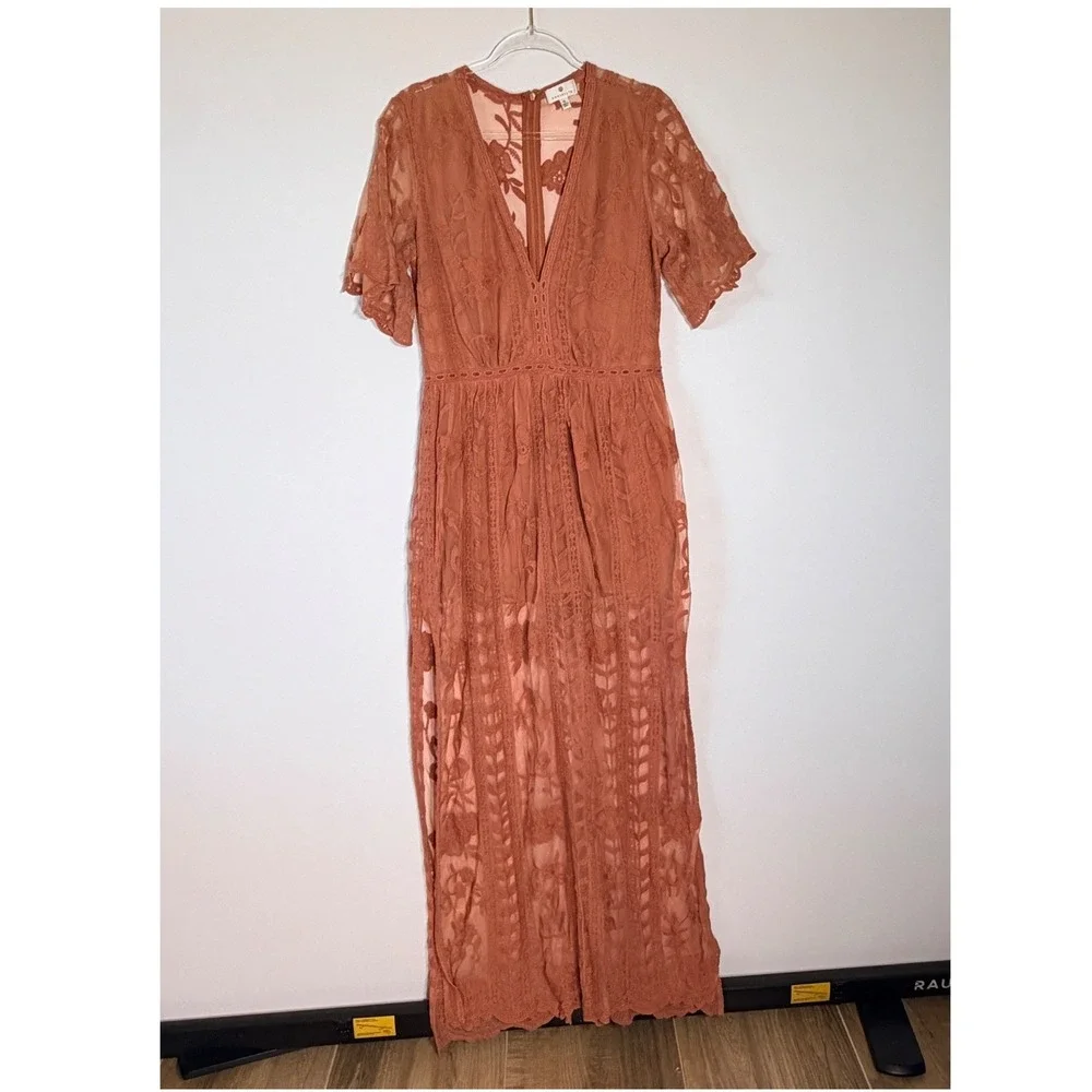 Socialite h1870 embroidered